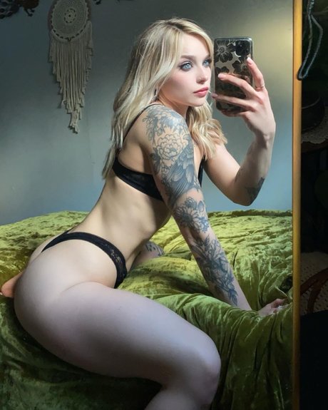 Elease heiße schöne bild