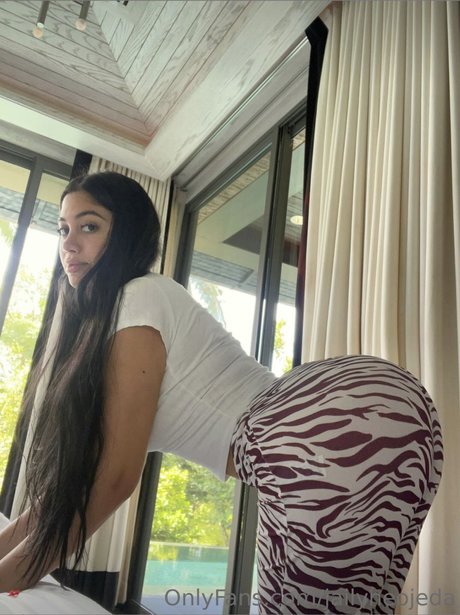 schwarze weibliche onlyfans nackte fotos