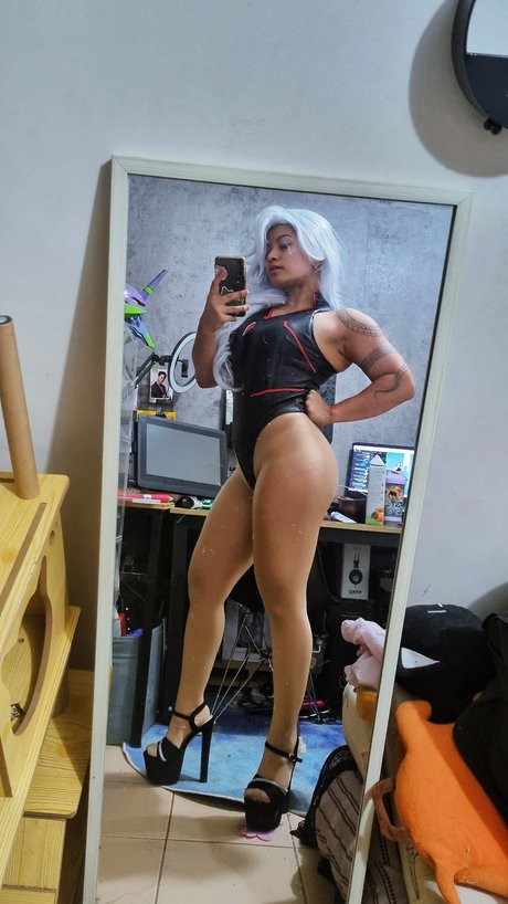 Nyaaati sexy top galerie