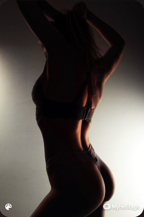 Dina Belenkaya exklusive sexy fotos