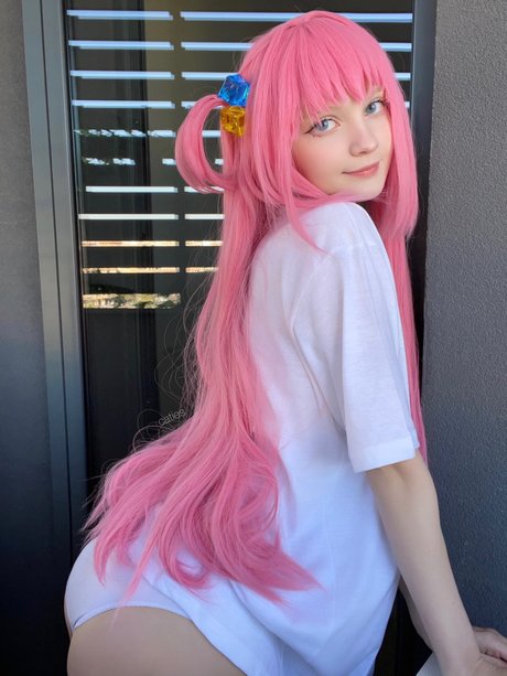 Katie Westwood exklusive akt bilder