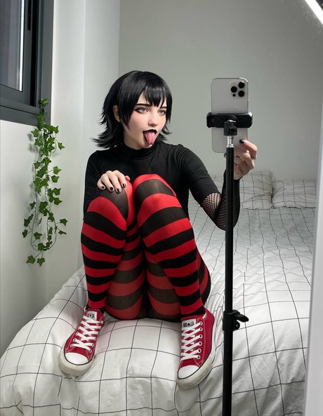 Katie Westwood heiße akt bild