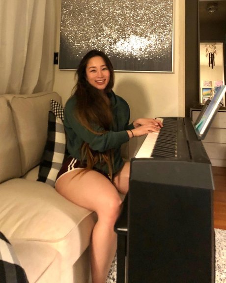 Dajin schauspielerin pornographische galerien