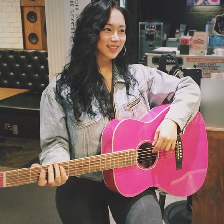 yoga asiatische onlyfans sexy akt archiv