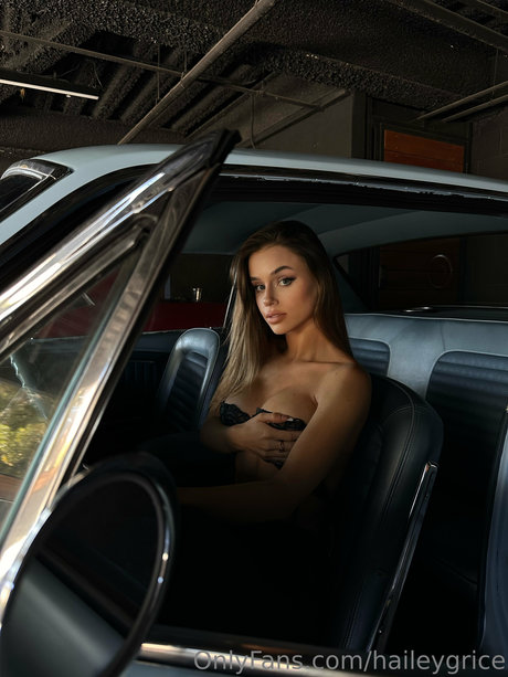 Hailey Grice xxx top bild