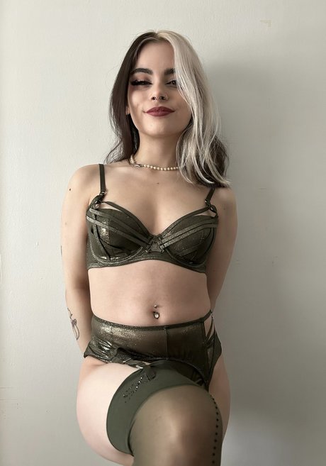 _Jxycexo model kostenlose bild