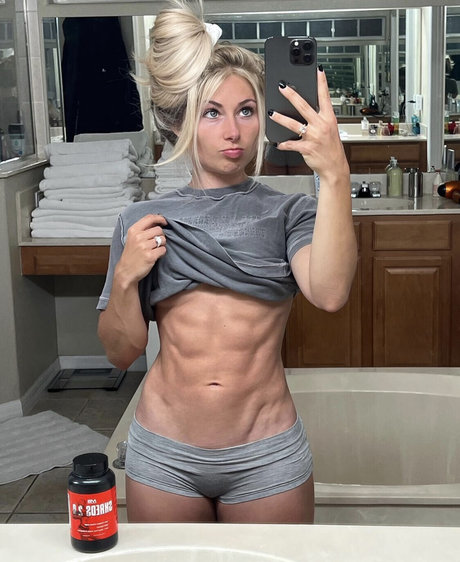 Carriejune Anne Bowlby xxx pornographische galerie