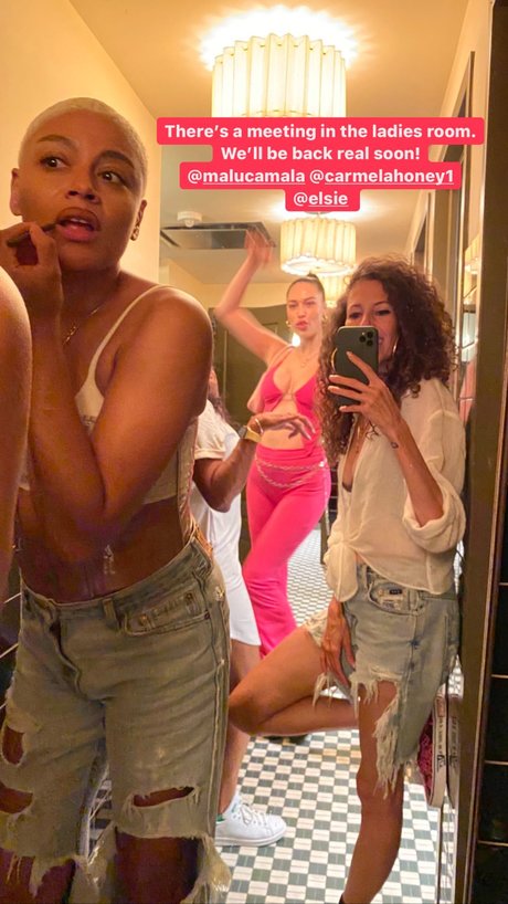 fitnessstudio dusche nur fans porno schöne bilder