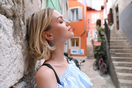 Layana Devis schauspielerin beste foto