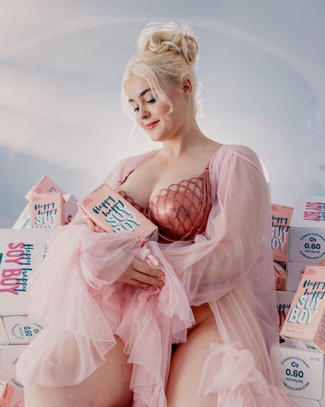 Stefania Ferrario beste nackt galerien