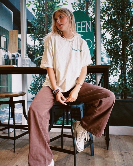 Jordyn Jones heiße freie galerie