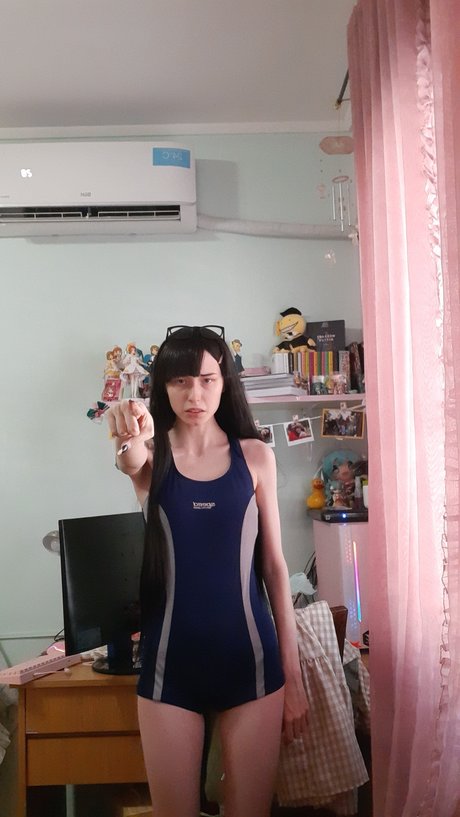 Kiki Glitter Cosplay nackt pornographische galerien