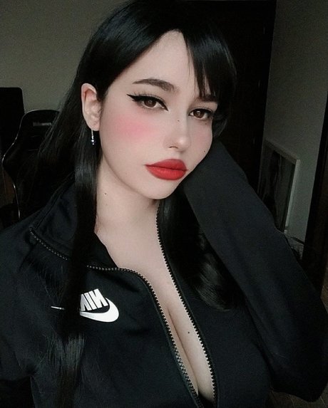 Jyuna kostenlose akt galerie