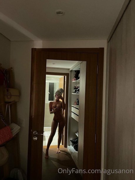 Agus Anon nacktheit schöne bilder