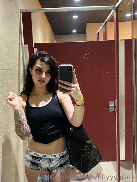 Ggracemarieee nackt exklusive fotos