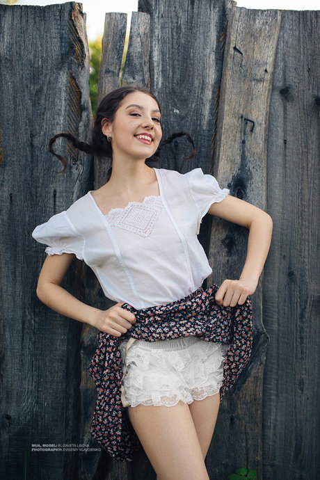 Elis schöne pornostar archiv