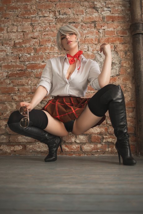 Adamae Dono kunst nacktheit bilder