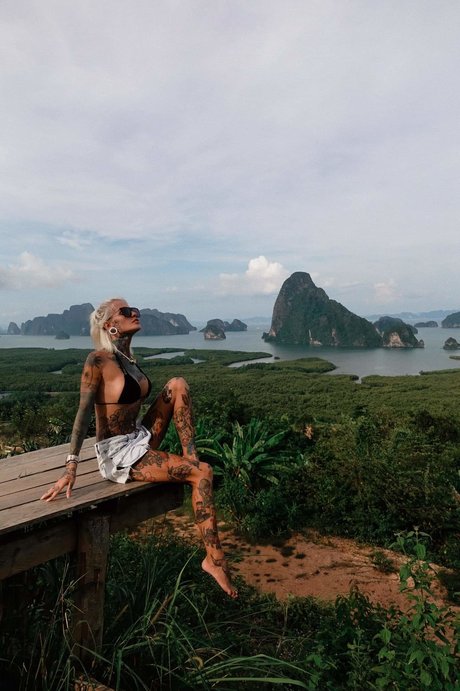 Bantikboy_ nacktheit heiße fotos