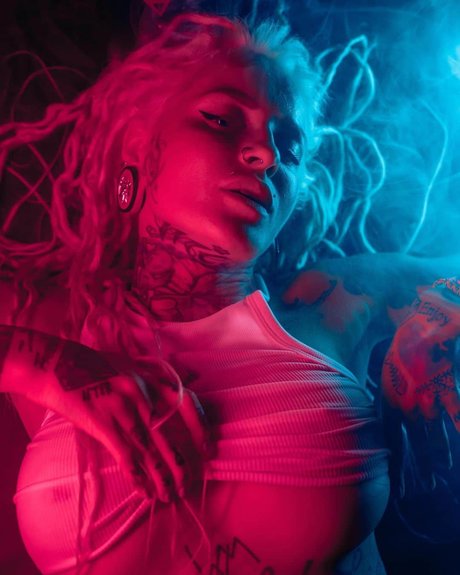 Bantikboy_ kunst nackt bild