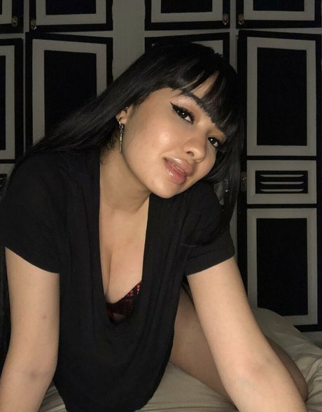 naomieve sexy nacktheit bilder