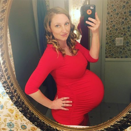 Busty nackt beste galerie