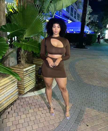 God Beth porno pornostar bild