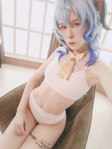 Peeve Chan xxx exklusive archiv