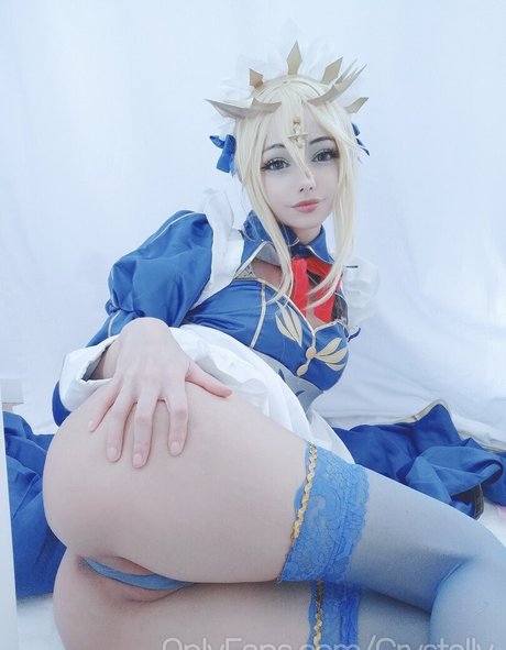 Crystally erwachsene nackte bild