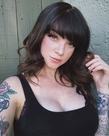 Brittany Jeanne nette pornostar archiv