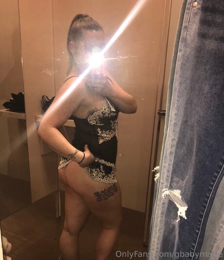 zierliche schlampe nur fans xxx fotos