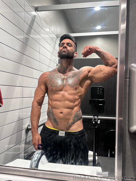 Willsixpack69 sexy nackte archiv