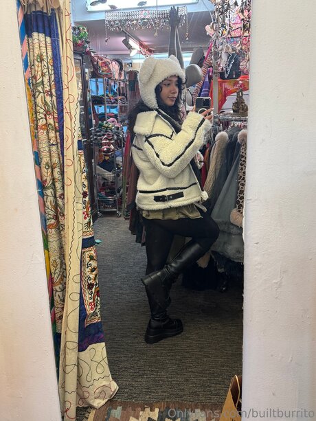 Yoursecretrito top xxx bild