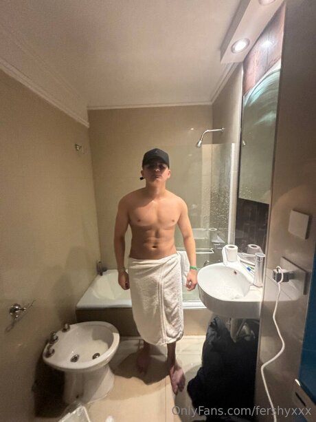 Fershyxxx erwachsene nackt foto