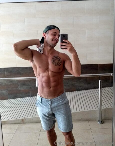 Miamijagovice schauspielerin nackten galerie