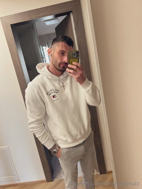 Manuelcruzz top nackten fotos