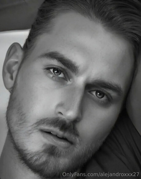 Alejandroxxx27 sexy porno galerie