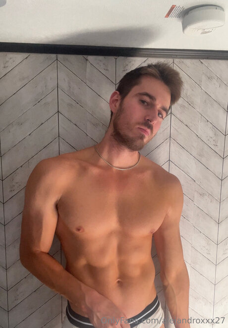 Alejandroxxx27 freie sexy bilder