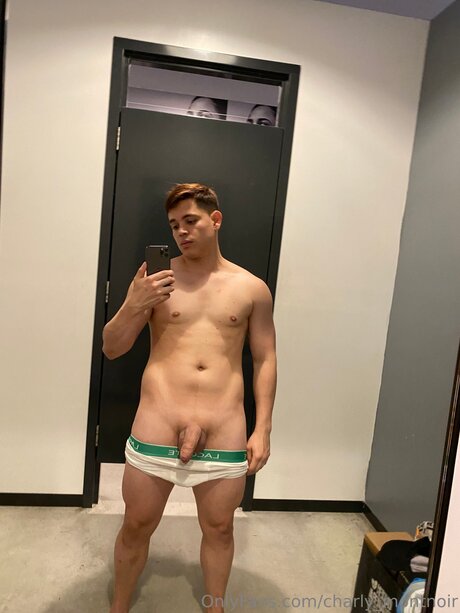 Charly Montnoir porno nette fotos