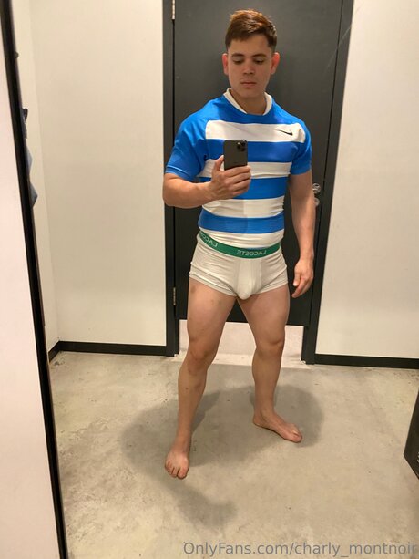 Charly Montnoir perfekte archiv