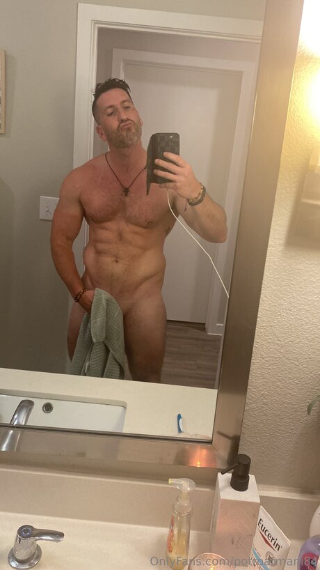 Potroarmani84 kunst nackt foto