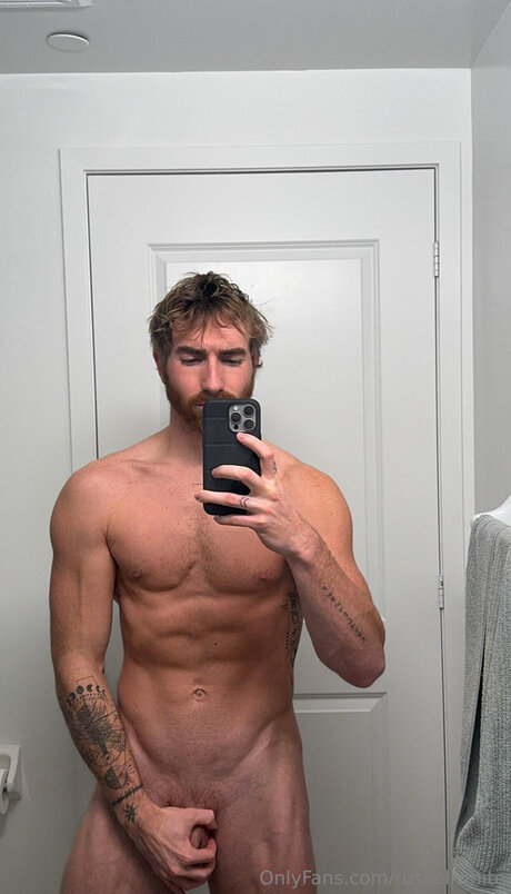 Russellwhite hd akt archiv