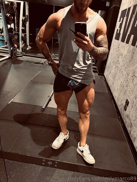 Onlymarco89 nackt sexy bild