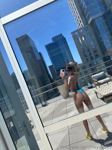 Rileyreid schauspielerin xxx galerie