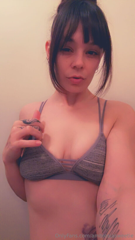 Ambrosiasweetie nacktheit kostenlose foto