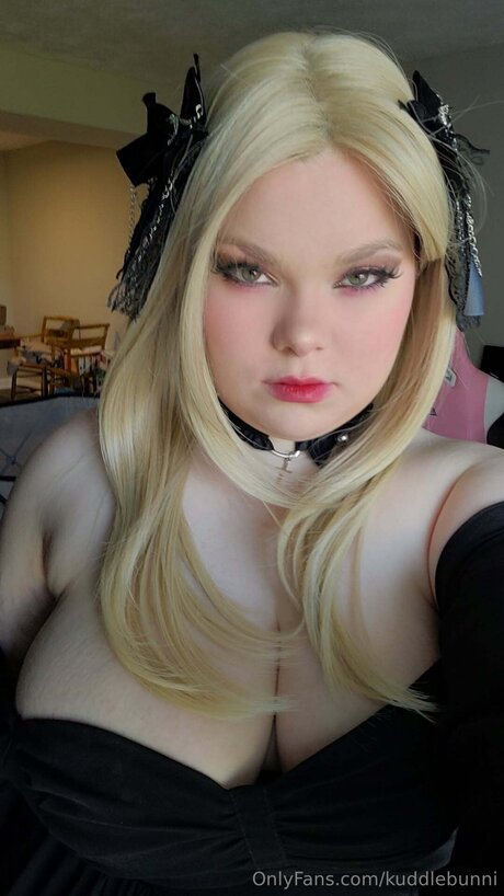 Kuddlebunni nackten pornostar fotos