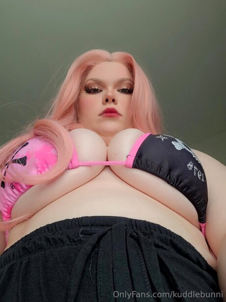 Kuddlebunni erwachsene erotische fotos