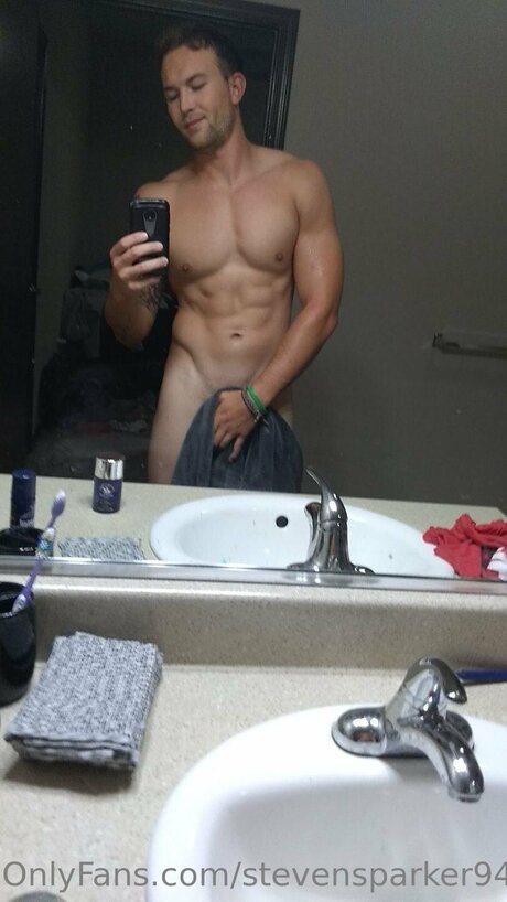 Parkerstevens23 heiße erotische galerie