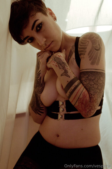 Vesperal erwachsene exklusive foto