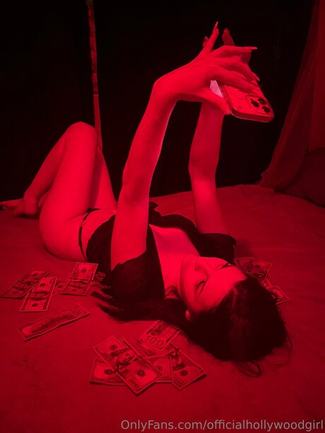 Officialhollywoodgirl nackt sex bilder