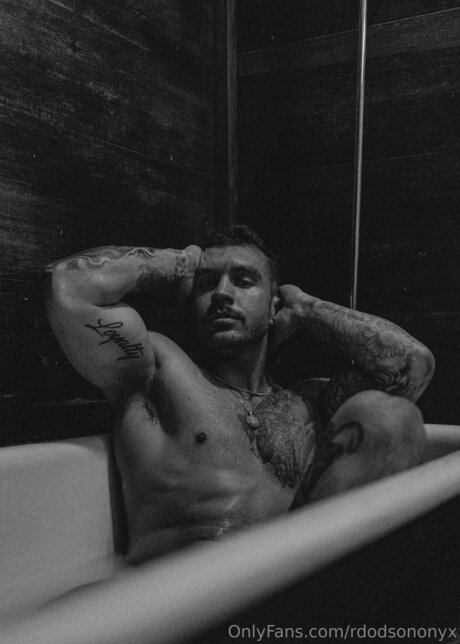 Rdodsononyx perfekte exklusive foto